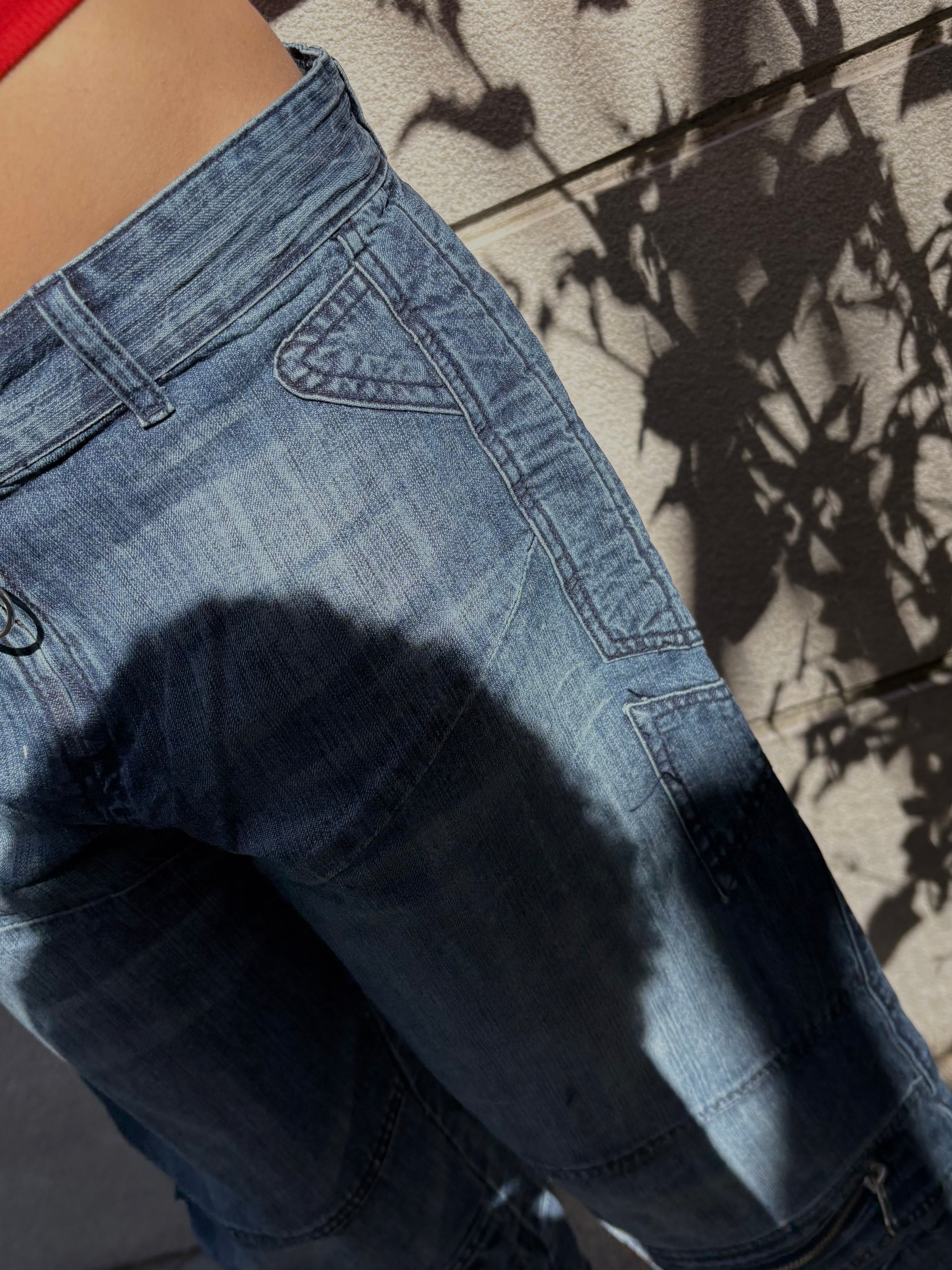 Jeans Zipped
