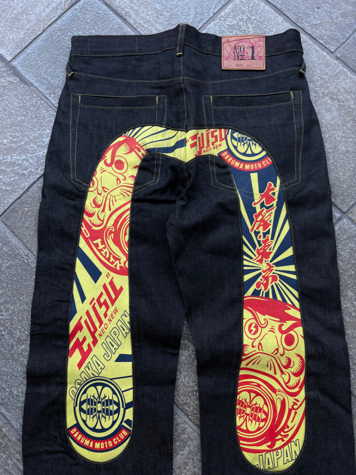 EVISU No.1 Daruma Moto Club Yellow Red – Jeans Baggy Y2K