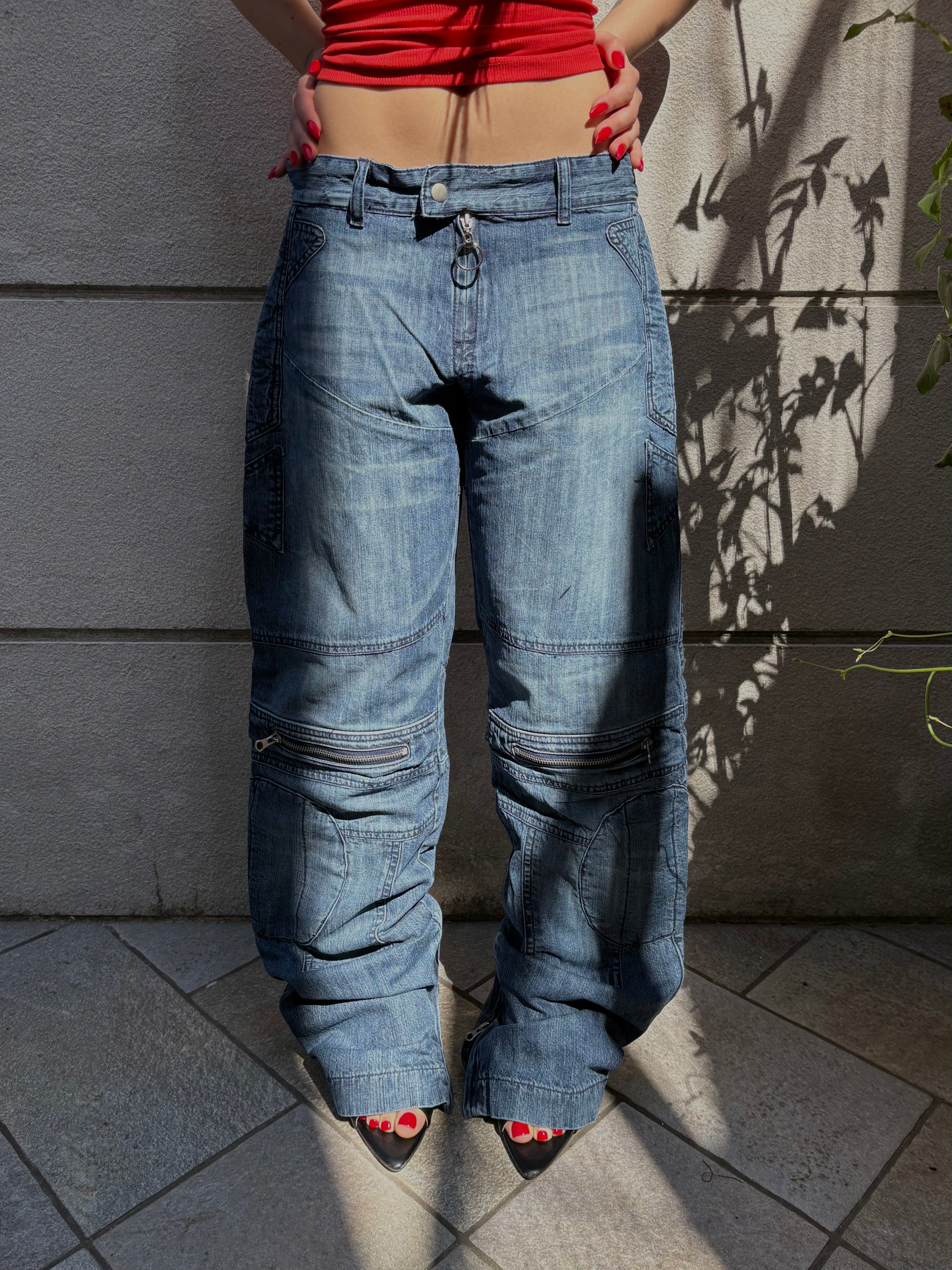 Jeans Zipped