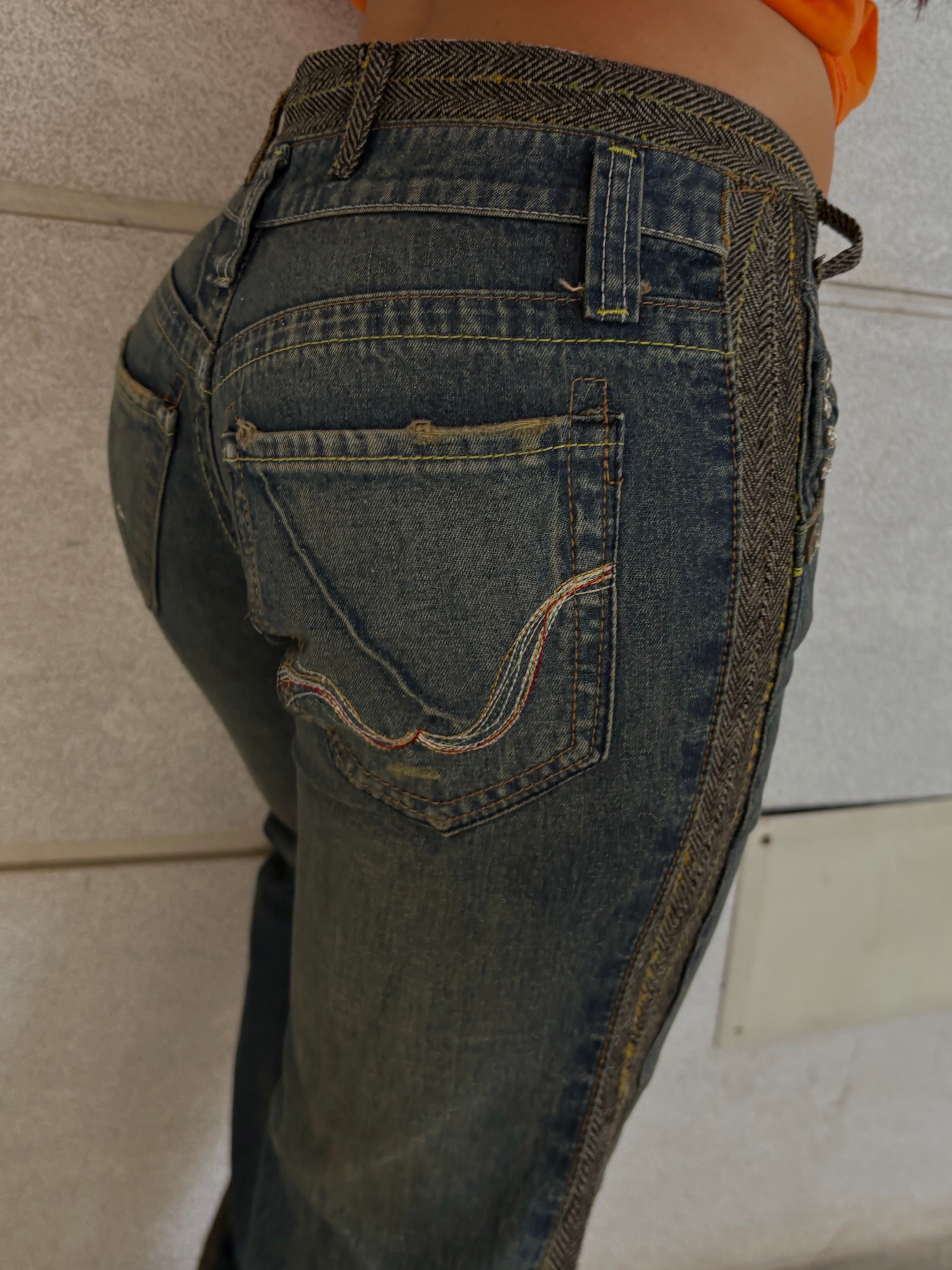 Jeans Glitch