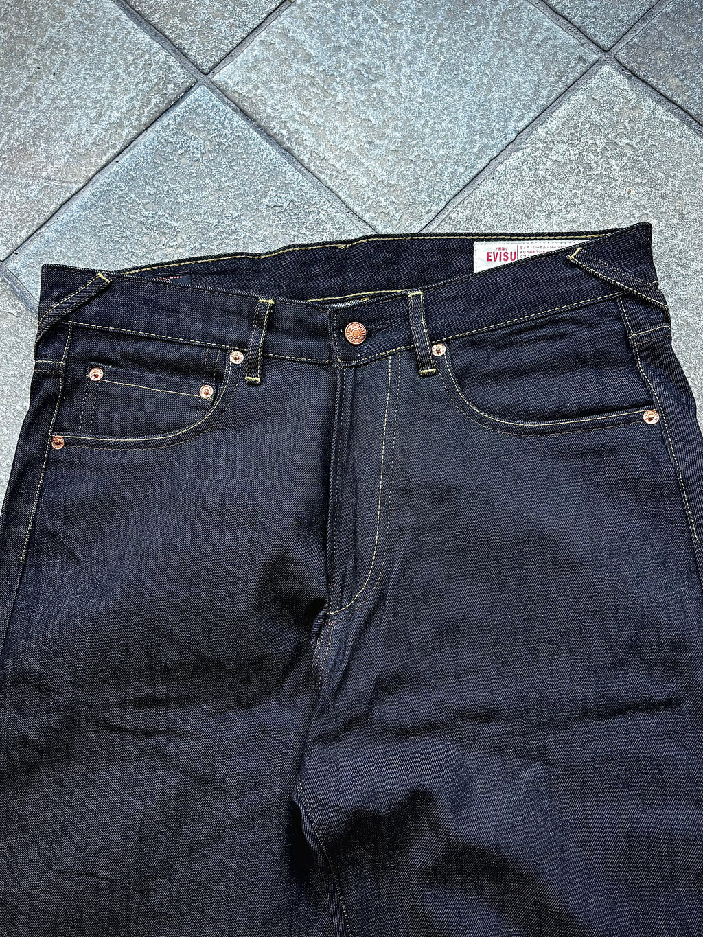 EVISU No.1 Daruma Moto Club Yellow Red – Jeans Baggy Y2K